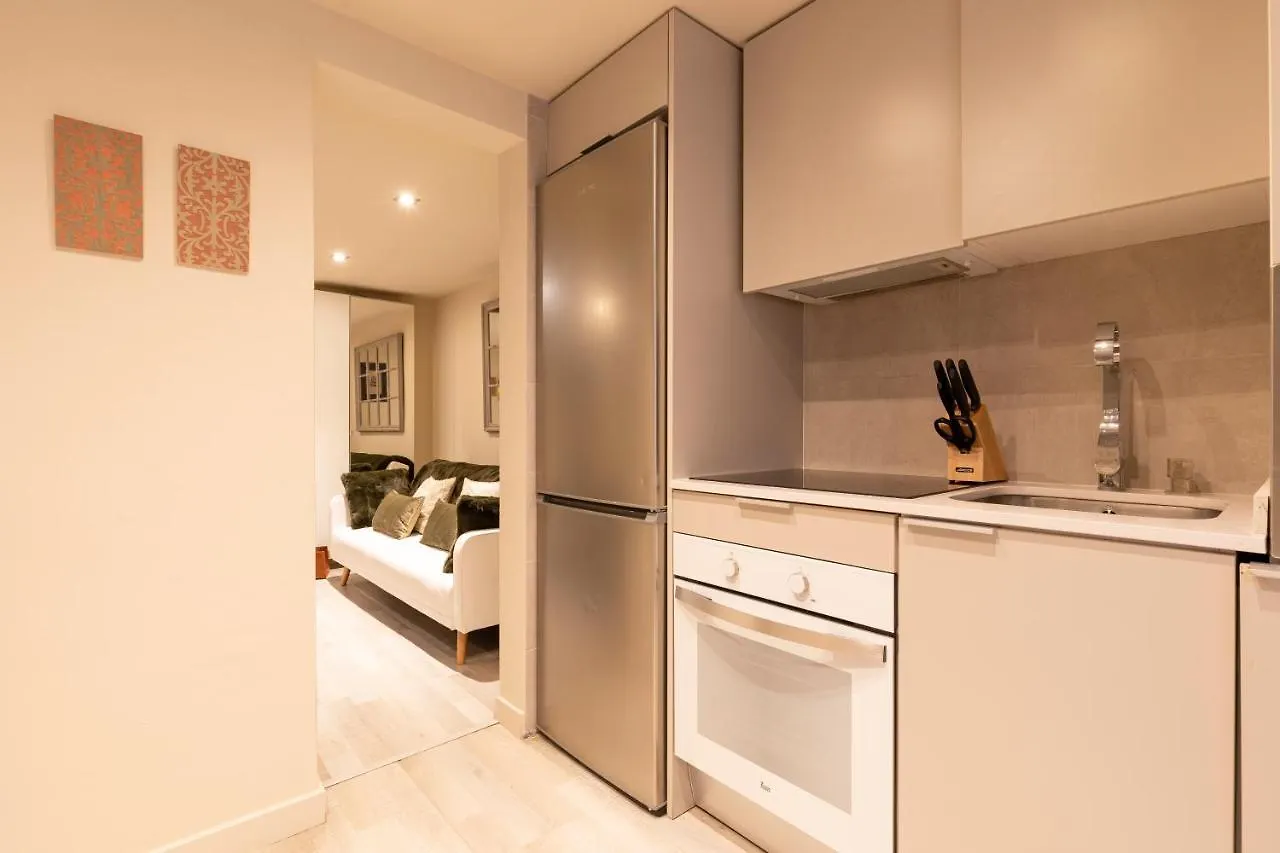 Chic Apartments Barcelona
