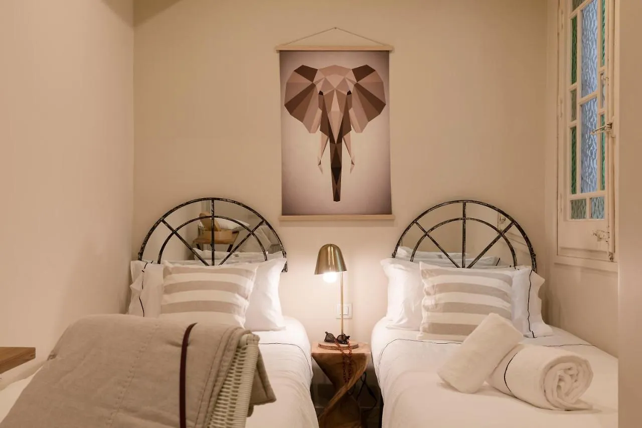 Chic Apartments Barcelona
