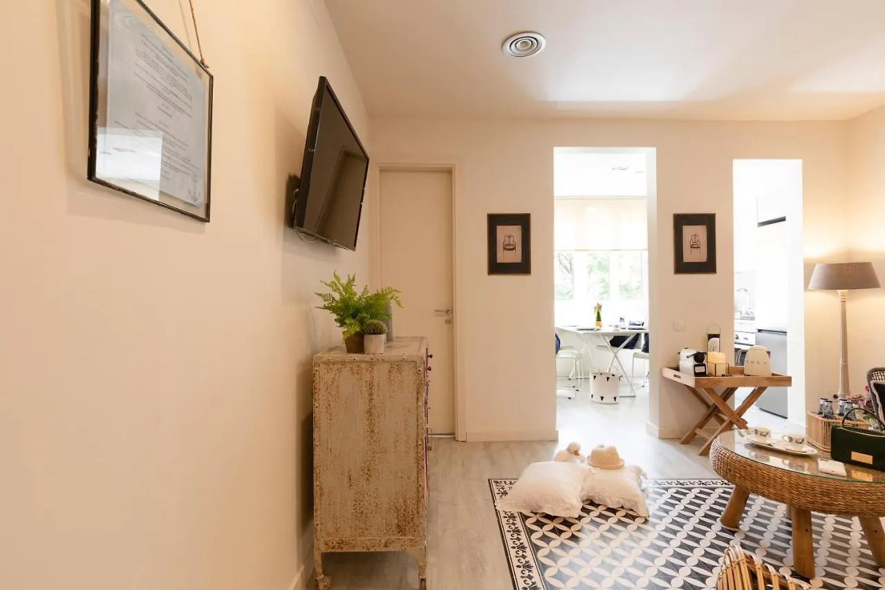 Chic Apartments Barcelona