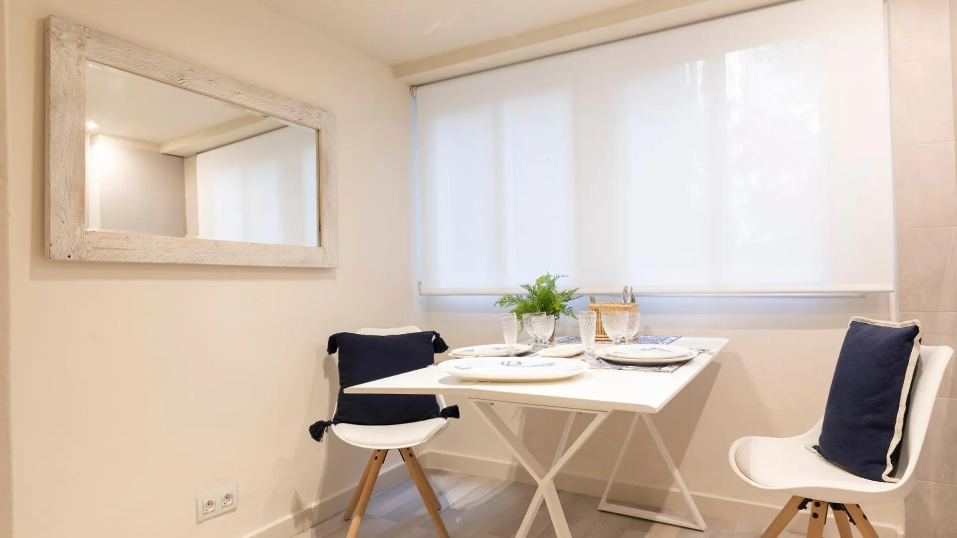 Chic Apartments Barcelona Spain